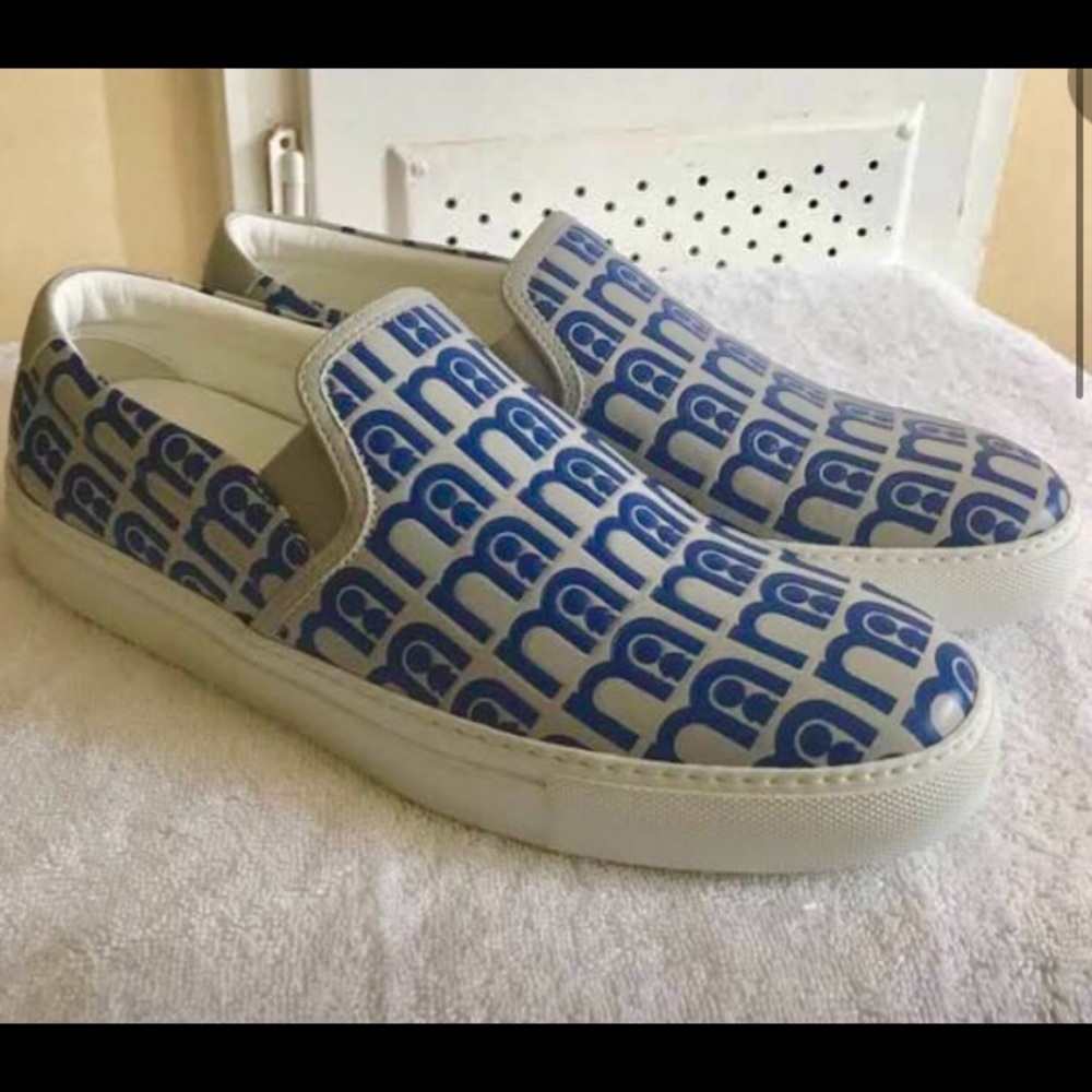 Brand new, made in Italy Anya Hindmarch shoes.